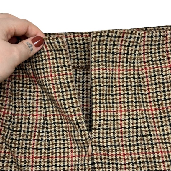 Brandy Melville Cara Glen Plaid Stretch Side Slit High Rise Mini Skirt Brown - Picture 8 of 13